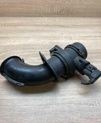 Skoda Octavia Mk1 (1U) Mass air flow meter 06A906461 0280217121