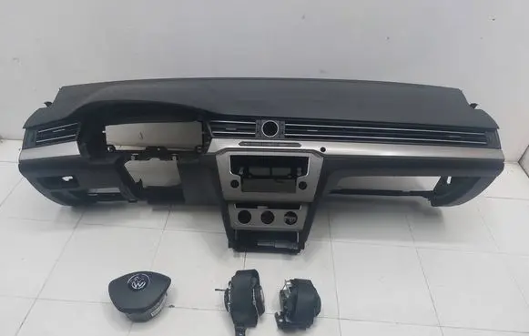 Volkswagen PASSAT B8 Dashboard 