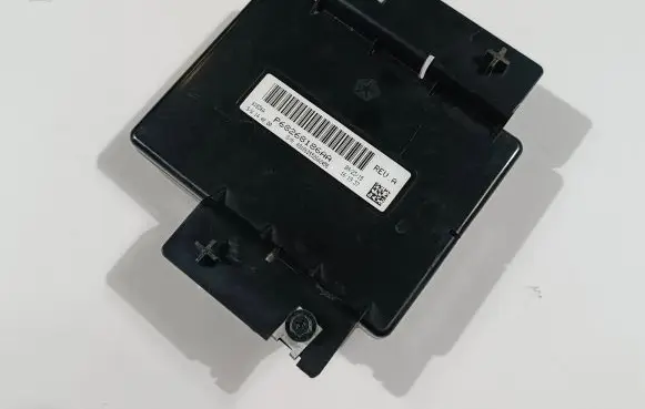 Dodge RAM Air conditioning/heating control unit 68268185AA