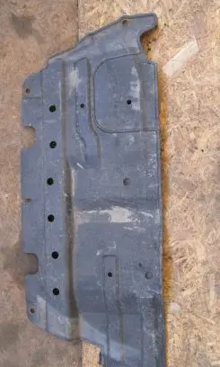 Nissan Patrol Y61 Engine splash shield/under tray 50841VB000