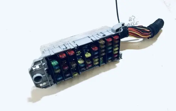 Opel Meriva A Fuse box set 93363136
