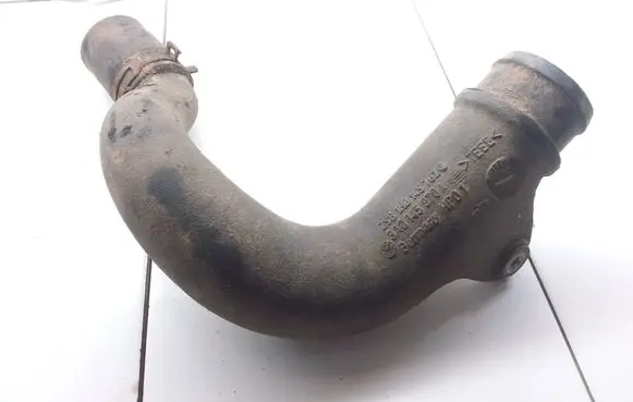 Volkswagen Golf III Intercooler hose/pipe 3A0145970A 1H0145762S