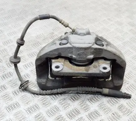BMW 5 F10 F11 Front brake caliper 6786818