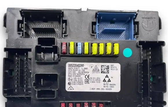 Fiat 500X Fuse box set 00522040280
