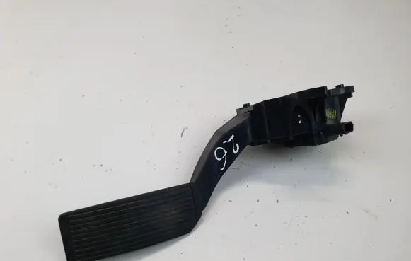 Nissan Murano Z50 Accelerator throttle pedal 18002CB000