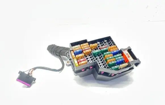 Porsche Cayenne (92A) Fuse module 5P0941525C 7P0941628C 7P0941824C
