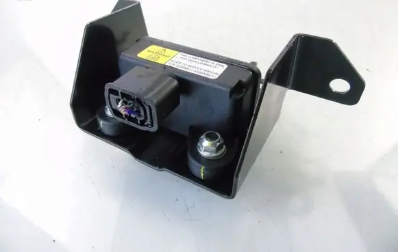 Mazda 2 ESP acceleration yaw rate sensor 8V5114B296B