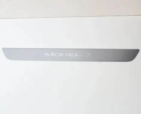 Tesla Model 3 Front sill trim cover 109084400C