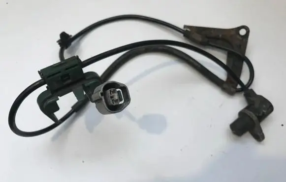 Toyota Avensis T220 ABS brake wheel speed sensor 8954205030 89542-05030