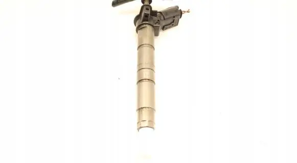 Fuel injector