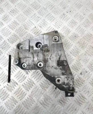 BMW 5 E39 A/C compressor mount bracket 2246146