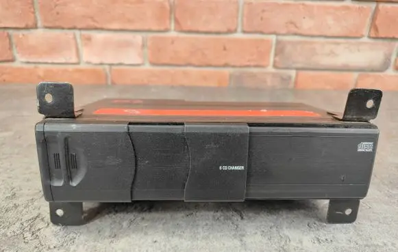 BMW X5 E53 CD/DVD changer 6983335