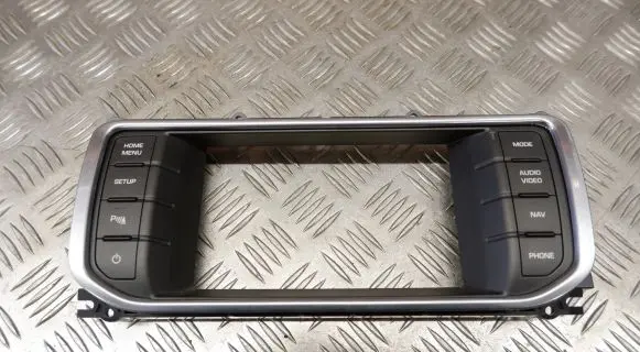 Radio/GPS head unit trim