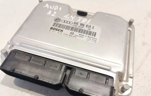 Audi A2 Engine control unit/module 045906019G 0281010220 28SA4882