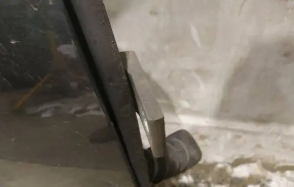 Skoda Octavia Mk2 (1Z) Front door upper hinge