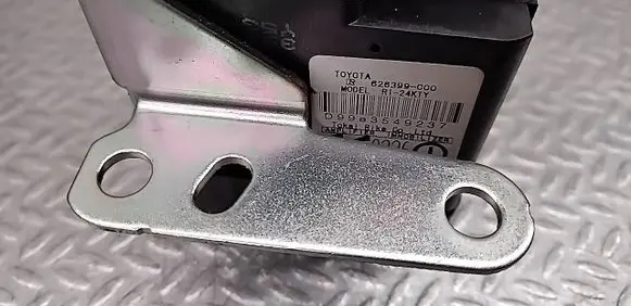 Toyota Corolla Verso AR10 Ignition lock 626399000