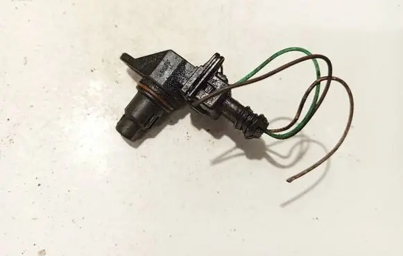 Camshaft position sensor