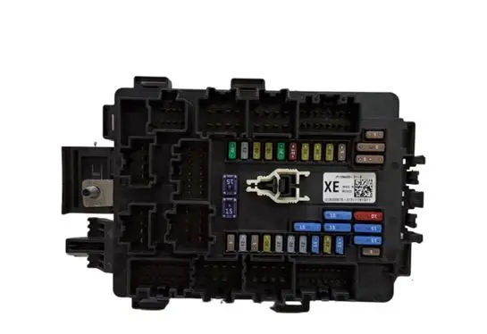 Tesla Model X Fuse module 109440901E