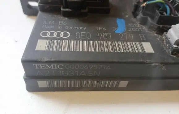 Audi A4 S4 B6 8E 8H Comfort/convenience module 8E0907279B 00006951B4 A2T1G31ASN