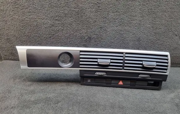 Audi A6 Allroad C6 Dash center air vent grill 4F1820951F 4F0927134 4F0941509
