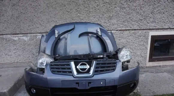 Nissan Qashqai Front piece kit 