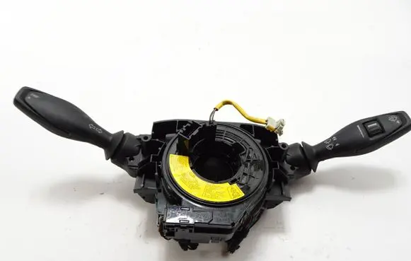 Wiper turn signal indicator stalk/switch
