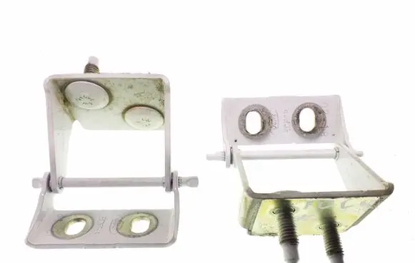 Ford Focus Tailgate/trunk/boot hinge