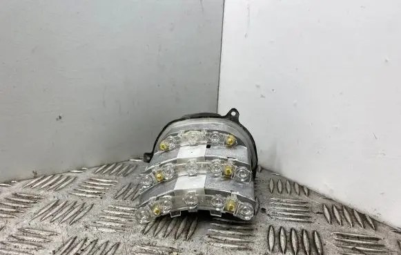 BMW 3 E90 E91 LED ballast control module 26622665