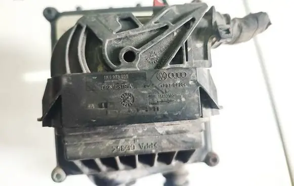 Volkswagen PASSAT B6 Sensor 1k0973038 15432302