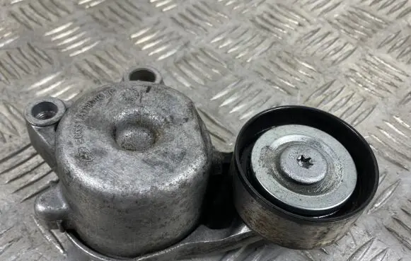 Jeep Grand Cherokee Generator/alternator belt tensioner 30222001F