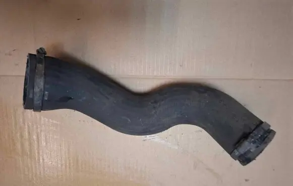 Volvo S80 Intercooler hose/pipe