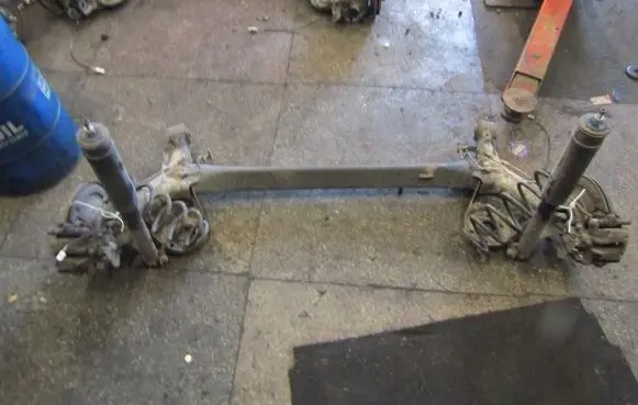 Toyota Auris E180 Rear axle beam KRIS235789