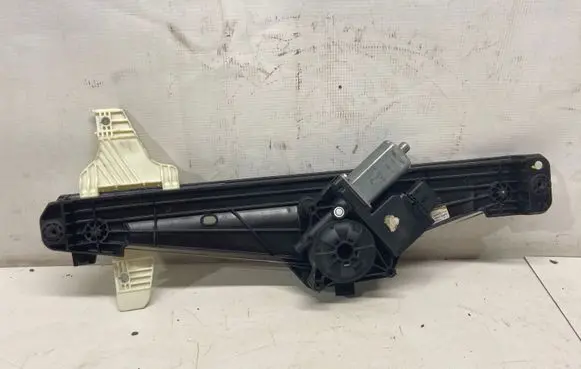 Opel Grandland X Rear window lifting mechanism without motor 9815403780 9815642380 3646771