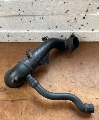 Volkswagen PASSAT B4 Intercooler hose/pipe 1H0129654H 1H0129656G