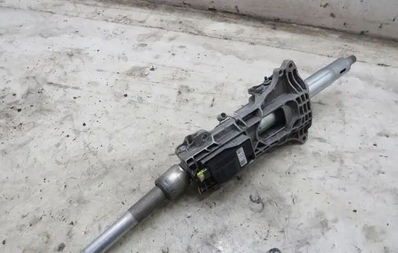 Mercedes-Benz C AMG W205 Steering wheel axle KRIS235789