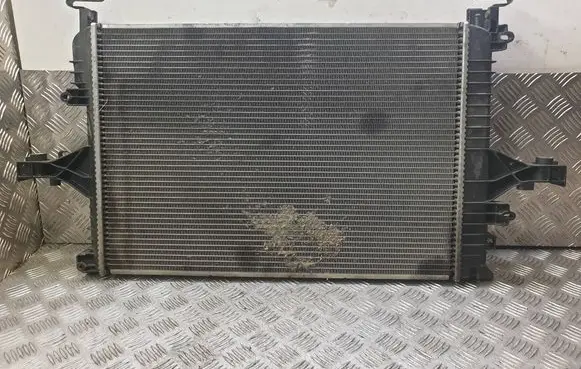 Coolant radiator