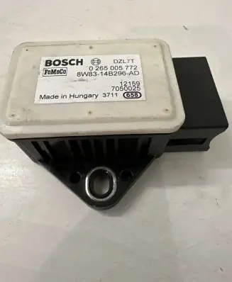 Jaguar XJ X351 ESP (stability system) control unit 8W8314B296AD