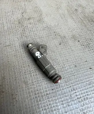 BMW X5 E53 Fuel injector 0280155823 1707843