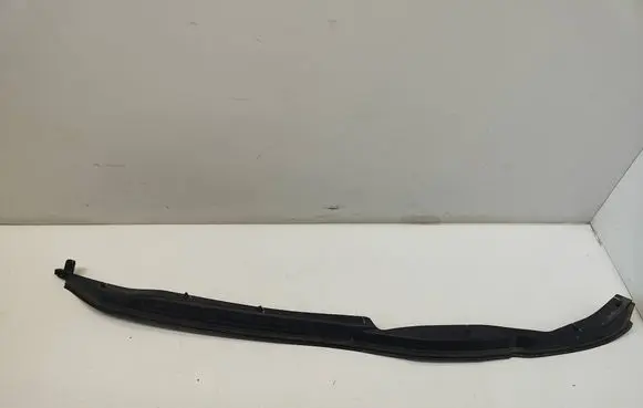 Dodge RAM Rubber seal rear door 68306172AC 82750W