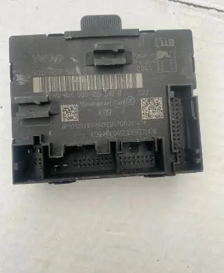 Volkswagen Golf VII Door control unit/module 5Q0959592E 5Q0959592B