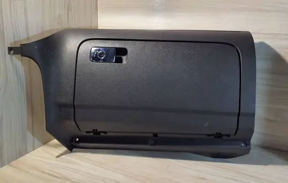 Volkswagen Golf V Glove box set 1K1857290