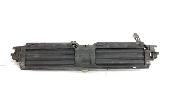 Audi A4 S4 B9 Intercooler air guide/duct channel 8W0807297