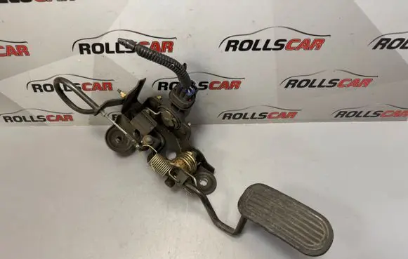 Toyota RAV 4 (XA20) Accelerator throttle pedal 7801042010c 31090042