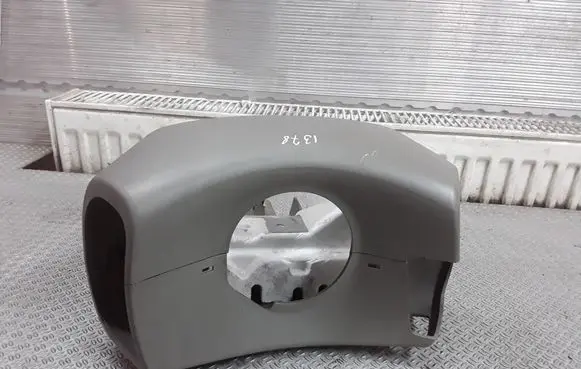Steering wheel column trim
