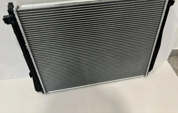 BMW 4 G22 G23 G24 G26 Coolant radiator 17115A30677 5A30677