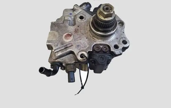 Mercedes-Benz Sprinter W906 Fuel injection high pressure pump 9307Z530A 40677B10