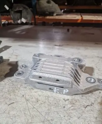 Buick Encore GX I Engine mount bracket