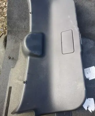 Nissan Juke I F15 Tailgate trim 909011KB0A