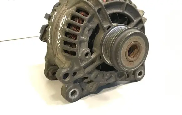 Audi A3 S3 8L Generator/alternator 028903029B