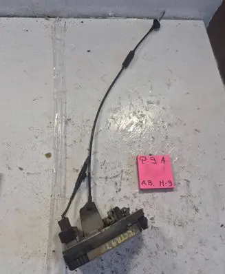 Opel Vectra B Rear door lock 56566656